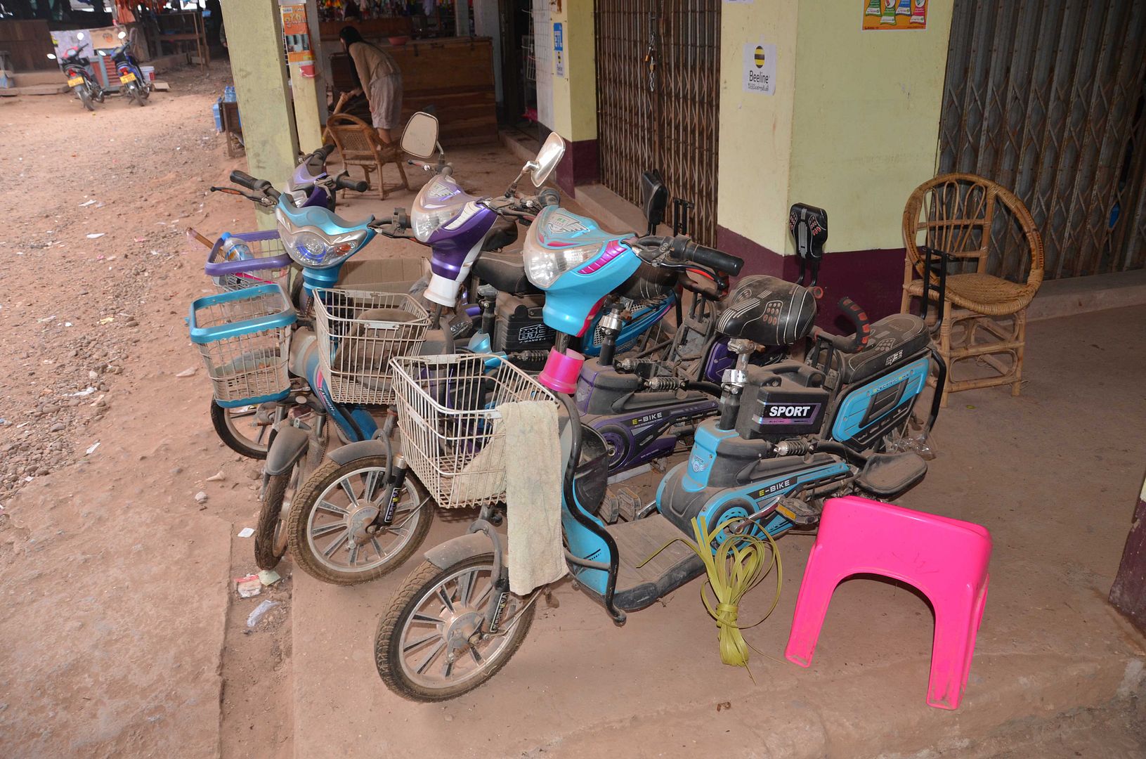cafe racer pedal bike
